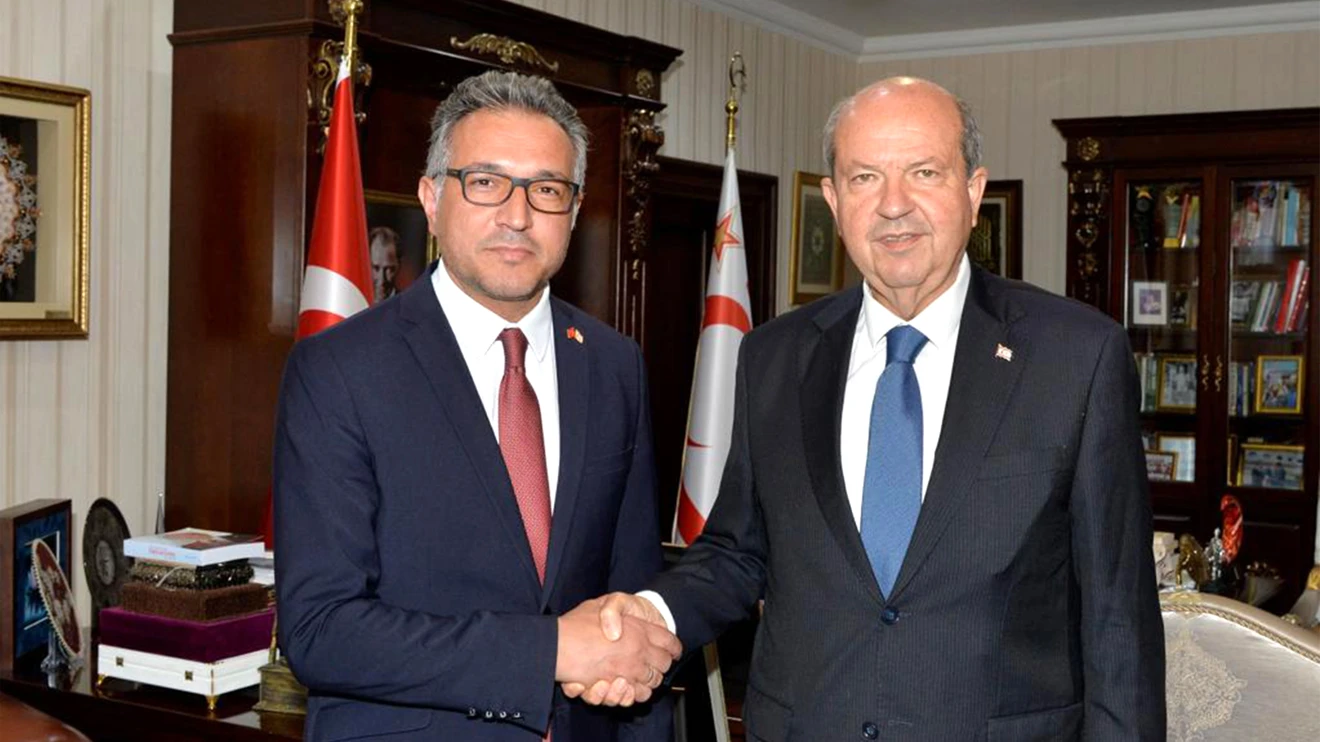 Rektör Aksoy, KKTC Cumhurbaşkanı Tatar’ı ziyaret etti